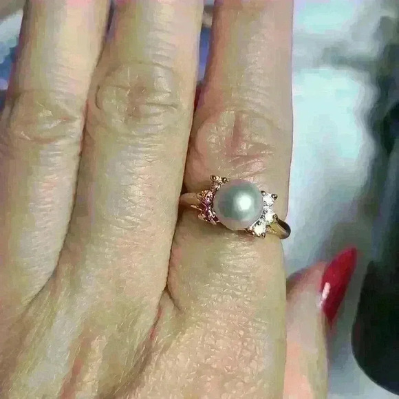 Gold tone light blue  pearl rhinestones (CZ ?) ring size 6 NWOT - Picture 8 of 16